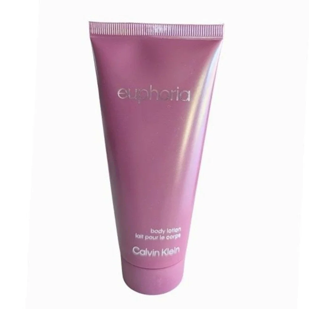 Gucci Beauty Pouch Calvin Klein Euphoria Lotion Escada Body Cream Flower Charm‎